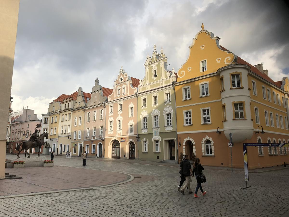 Апартаменты Red Bike Old Town Ополе Экстерьер фото